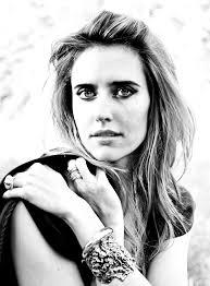 Kristin Barron's Instagram, Twitter & Facebook