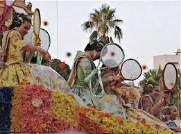 Et un rapide illuminé, grondant comme le tonnere, fit trembler la cabine d'aiguillage. Feria De Juillet A Valencia