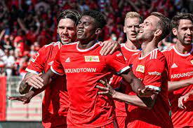 Union berlin is one of the bigger football clubs in the german capitol. Rhngdh 0 W5vvm