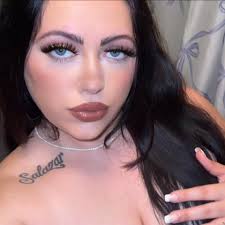 any recommendations for the best obyns around i don't mind driving either!  (i'll be having a C-Section) 🥹 this will be my second c-section and i'm  not comfortable with my current doctor