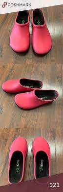 Turf King Sloggers Garden Clogs Like New In 2020 Garden Clogs King Shoes Gardening Shoes