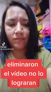 Beatriz Walters's Instagram, Twitter & Facebook