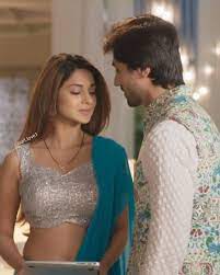 192 Likes 3 Comments Love Hurt World Hurt Love1 On Instagram Diwali With This Patakha Couple Jenifer Winget Jennifer Winget Beyhadh Jennifer Winget