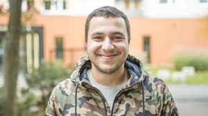 Das öl in einem topf heiß werden lassen. Hallo Berlin Wir Studieren Jetzt Hier B Z Berlin