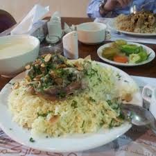 مطعم المنسف النهضة Heraa St