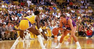 It's hard to believe that this was just 3 years ago, isn't it? Suns Lakers History Sweeps Clotheslines And Epic Comebacks Bright Side Of The Sun