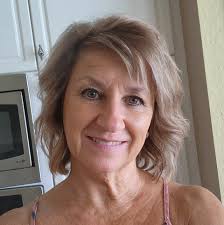 Suzie Tarr, Creative Memories Advisor and Forever Ambassador