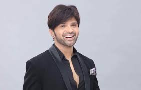 Himesh reshammiya angry response on his hair transplant surgery. Himesh Reshammiya Signs Indian Idol Contestant Sunny For A Song Orissapost
