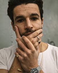 What do you think about Christopher Abbott as Batman? : r/Fancast
