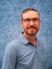 Louis Beckwith's Instagram, Twitter & Facebook