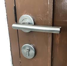 Daftar harga handle pintu rumah minimalis terbaru april 2021. Jual Handle Pintu Gagang Pintu Rumah Kamar Merk Soligen Di Lapak Kana Berkat Abadi Bukalapak