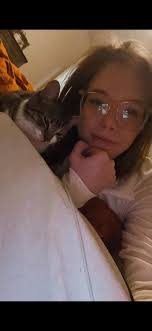 Free pompom bestie in boxes, claim now