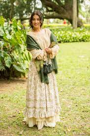 Cecília (anaju dorigon) vai cair na armadilha de fani (tammy di calafiori) e acreditar que viu o espírito de josephine (christine fernandes) em orgulho e paixão. Cecilia E O Papel De Anaju Dorigon Na Novela Orgulho E Paixao Purepeople