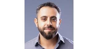 Dirk Walker's Instagram, Twitter & Facebook