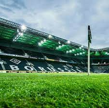 Die fans von borussia mönchengladbach sind über die entscheidung von marco rose, im sommer zu borussia dortmund zu wechseln, alles andere als erfreut und tun ihren ärger mit einem transparent. Stadium Of Borussia M Gladbach Borussia Monchengladbach Vfl Borussia Monchengladbach Borussia
