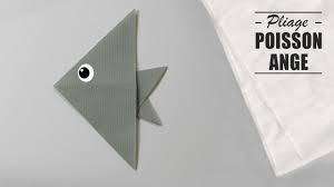 Pour réaliser un pliage de serviette en forme de ruban, vous aurez besoin aussi d'un rond de serviette. Pliage Serviette Animaux Poisson Ange Origami Youtube