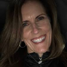 Traci Shortt (@tmshortt)