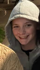 FOUND! Thank you MISSING PERSON!!! Hello. Please If anyone has seen my  sister she is 14 years old, please tell her to come home, we are all  worried sick. Shes been gone