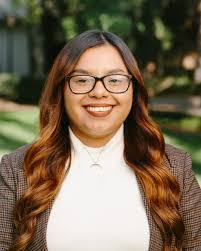 Adriana Bernal's Instagram, Twitter & Facebook