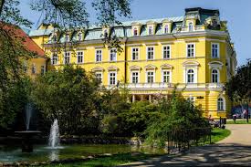 Navštivte město císařů a králů, město tisíce příběhů. Kurhaus Beethoven Bad Teplitz Lazne Teplice Tschechien Kuren24 Com