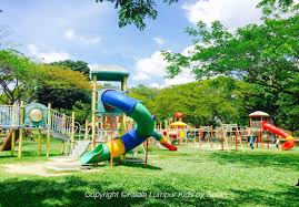 Biasanya playground semacam ini diletakkan di mall, supermarket, atau misalnya anda ingin membuka playground indoor yang berbeda dari lainnya. Shah Alam Lake Gardens A Perfect Family Spot Kualalumpurkids