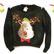 Pull De Noel Diy Le Bonhomme De Neige Customiser Des Pulls De Noel Inspiration Diy Boutique En Ligne Custo En 2020 Pull Noel Pull De Noel Moche Customiser Pull