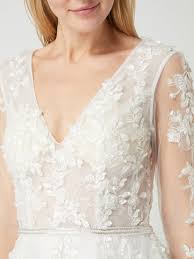 Das brautkleid stellt für die meisten damen eines der wichtigsten kleidungsstücke in ihrem leben dar. Unique Brautkleid Aus Spitze Und Chiffon In Weiss Online Kaufen 1277262 P C Online Shop