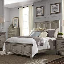 A Fresh Weathered White Finish On Cathedral Ash Veneers And Hardwoods Contrasts Simple Weathered Bronze Pulls To Cre Liberty Furniture Bedroom Sets Bedroom Set