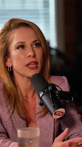 Leah Thomas Tucker Carlson