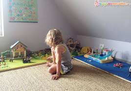 Rangement Des Playmobil 5 Idees Pour Resoudre Ce Casse Tete Rangement Playmobil Idee Rangement Rangement Enfant
