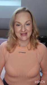 Ali po slovensko dishidroza, poznano? Veliko Slovencev ima dishidrozo, a le  malo kdo od njih, diagnosticirano. Kaj je dishidroza? Kako si lahko pomagam  z nego? Zakaj pride do dishidroze? ... #dyshidroticeczema #dishidroza #