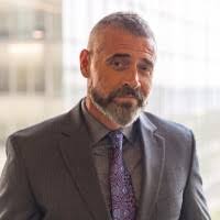 100+ profilů „Mihalčin“