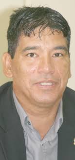 Stagaire di IPA a descubri candela di airco evitando asina un desaster