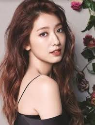Oldukça rekabetçi olan kore eğlence endüstrisinde, bugünün en üretken aktrislerinden biri olarak kendine bir yer açmayı başardı. Park Shin Hye Bio Height Weight Measurements Park Shin Hye Latest Updates Tv Shows Movies New D Park Shin Hye Park Shin Hye Pinocchio Korean Actresses