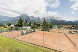 © ybbstaler alpen, jessica hraby. Tennis Im Kapellenpark Ellmau