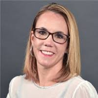 Clarissa Carr's Instagram, Twitter & Facebook