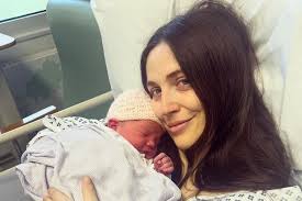 Mum who feared she'd never get pregnant took fertility drug and had  quintuplets