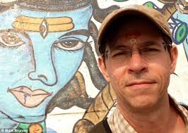 Photographer relives moment black teen saved 'KKK sympathizer'