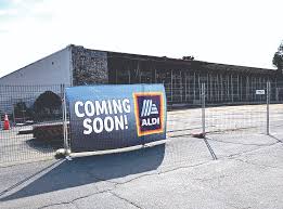 Aldi Company Is Remodeling Former Toys R Us Building Could Be Complete This Fall Glens Falls Business Journal