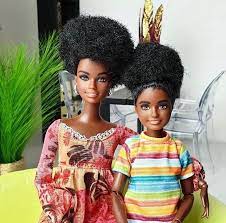 Pin Em Barbies Dolls