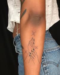 Hands Line Drawing Tattoo Dark Skin Tattoo Black Girls With Tattoos Fine Line Tattoos