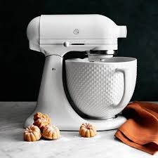 325 watts of mixing power make child's play of creaming butter, kneading dough, and whipping cream. Kitchenaid Artisan White Mixer With Hobnail Bowl Williams Sonoma Kitchenaid Artisan Kitchen Aid Glass Kitchen