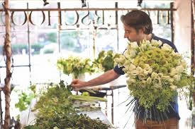 Christian Tortu Flower Class And Arrangements Flower Magazine Yet, to really become proficient requires a keen eye for form, proportion, color, balance, texture, and style.