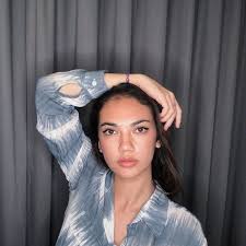 Wanita kelahiran bali, 18 februari 2002 ini mulai berakting pada 2018 dengan debut di sinetron cinta suci. Fakta Unik Haico Van Der Veken Lengkap Umur Dan Agama Bintang Sinetron Samudra Cinta Yang Hits
