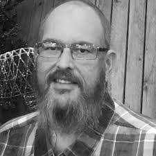 Lee Madsen's Instagram, Twitter & Facebook