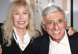 List of M*A*S*H cast members in 2021: Where are they today?