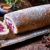 Empuknya bolu gulung dengan isian butter cream dan keju parut yang berlimpah, serta keju panggang diatasnya, udah bikin kepikiran dari sekarang. 1
