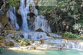 Harga tiket masuk air terjun banyumala. 11 Air Terjun Paling Menakjubkan Di Laos 2021