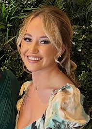 Hundreds turn out for vigils to remember victims of 'devastating' road crash