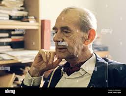 Singer and author otto nielsen 19 6 1909 9 10 1982 photo hi-res stock  photography and images